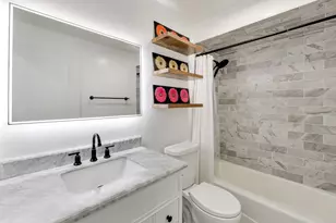 6839 N Northwest Hwy, Chicago, IL 60631 - Photo 13