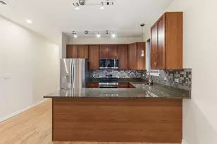 1354 N Campbell Ave, Chicago, IL 60622 - Photo 7