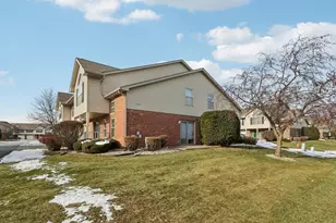 12539 S Quinn Dr, Alsip, IL 60803 - Photo 5