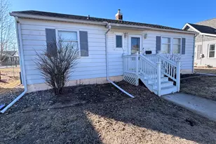 918 14th Ave, Fulton, IL 61252 - Photo 3
