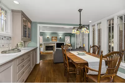 2717 Harrison Street, Evanston, IL 60201 - Photo 7