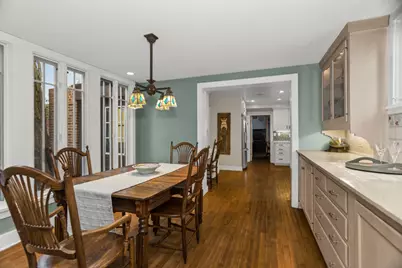 2717 Harrison Street, Evanston, IL 60201 - Photo 9
