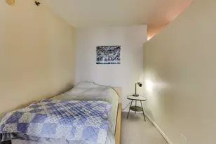 210 S Desplaines St, Chicago, IL 60661 - Photo 5