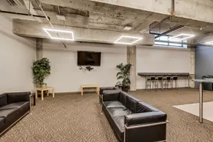 210 S Desplaines St, Chicago, IL 60661 - Photo 19