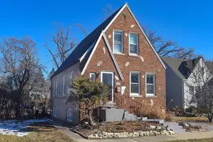 3901 Custer Ave, Lyons, IL 60534 - Photo 3