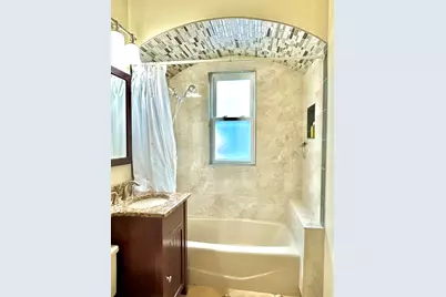 3901 Custer Avenue, Lyons, IL 60534 - Photo 9