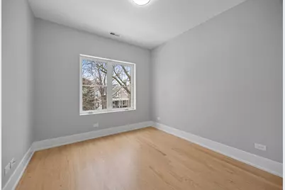 2323 W Farragut Avenue, Chicago, IL 60625 - Photo 39