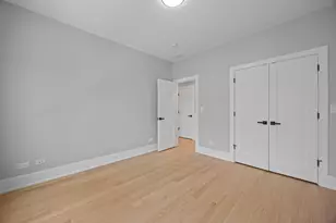 2323 W Farragut Ave, Chicago, IL 60625 - Photo 37