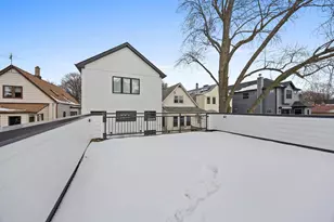 2323 W Farragut Ave, Chicago, IL 60625 - Photo 43