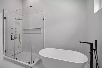 2323 W Farragut Avenue, Chicago, IL 60625 - Photo 31