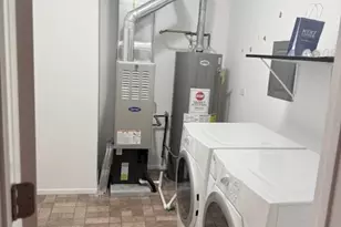 1155 Silverwood Ct, Wheeling, IL 60090 - Photo 7