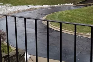 760 Weidner Rd, Buffalo Grove, IL 60089 - Photo 17