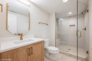 [Address not provided], Willowbrook, IL 60527 - Photo 17