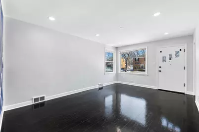 504 N Irving Avenue, Hillside, IL 60162 - Photo 7