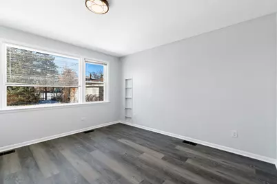 504 N Irving Avenue, Hillside, IL 60162 - Photo 15