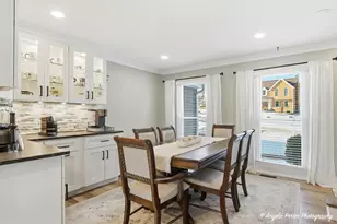 1105 Springhill Dr, Algonquin, IL 60102 - Photo 9