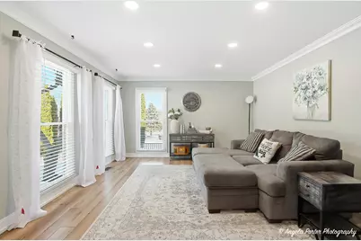 1105 Spring Hill Drive, Algonquin, IL 60102 - Photo 3