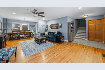 1414 N Indigo Drive, Mount Prospect, IL 60056 - Photo 3