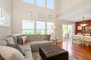 6154 Dixon Dr, Lisle, IL 60532 - Photo 3