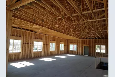 3642 Utica Ridge Road, Bettendorf, IA 52722 - Photo 13