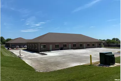 3648 Utica Ridge Road, Bettendorf, IA 52722 - Photo 3