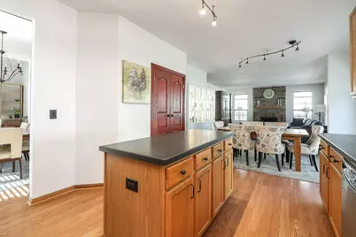 406 S Palmer Drive, Bolingbrook, IL 60490 - Photo 7