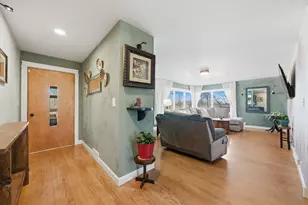 1834 Wolverine Rd, Dixon, IL 61021 - Photo 3