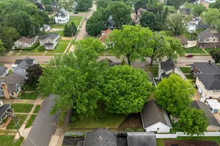 321 E Chamberlin St, Dixon, IL 61021 - Photo 59