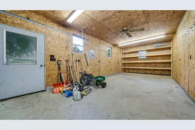 321 E Chamberlin Street, Dixon, IL 61021 - Photo 51