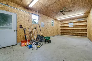 321 E Chamberlin St, Dixon, IL 61021 - Photo 51