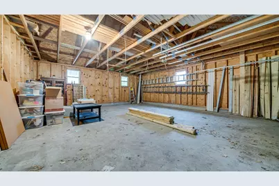 321 E Chamberlin Street, Dixon, IL 61021 - Photo 53