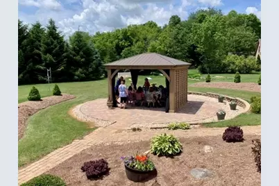 2303 Fox Bluff Lane, Spring Grove, IL 60081 - Photo 37