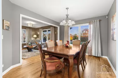 2303 Fox Bluff Lane, Spring Grove, IL 60081 - Photo 9