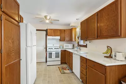 3906 Leominster Avenue, Joliet, IL 60431 - Photo 3