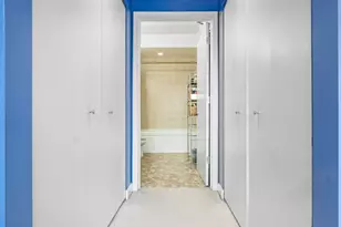 421 W Huron St, Chicago, IL 60654 - Photo 9