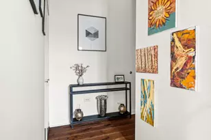 421 W Huron St, Chicago, IL 60654 - Photo 17