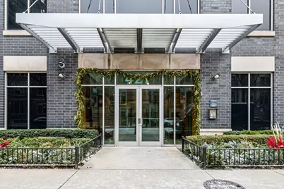 421 W Huron Street #805, Chicago, IL 60654 - Photo 23