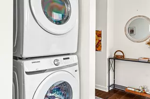 421 W Huron St, Chicago, IL 60654 - Photo 15