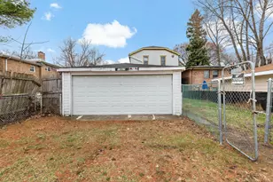 13827 S Wentworth Ave, Riverdale, IL 60827 - Photo 25