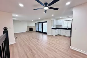 1313 Cass Ln E, Westmont, IL 60559 - Photo 3