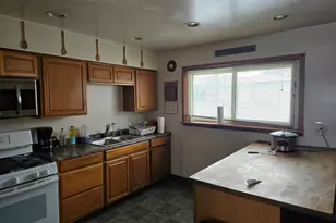 1394 Forest Pl, Calumet City, IL 60409 - Photo 3