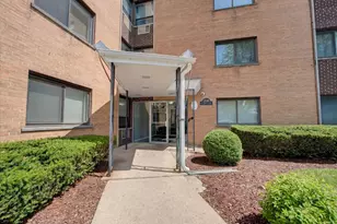 1600 W Greenleaf Ave, Chicago, IL 60626 - Photo 17