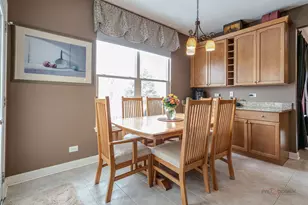 2224 Barrett Dr, Algonquin, IL 60102 - Photo 19