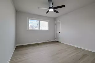 371 Bensley Ave, Calumet City, IL 60409 - Photo 23