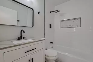 371 Bensley Ave, Calumet City, IL 60409 - Photo 23