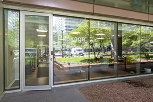 9725 Woods Dr, Skokie, IL 60077 - Photo 41