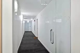 9725 Woods Dr, Skokie, IL 60077 - Photo 33