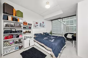 9725 Woods Dr, Skokie, IL 60077 - Photo 19