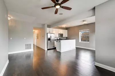 [Address not provided], Chicago, IL 60657 - Photo 7