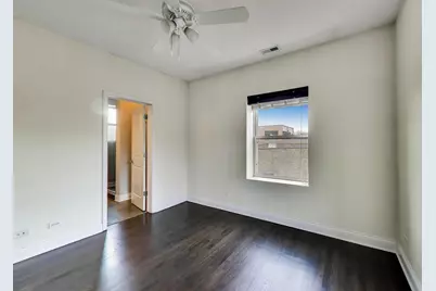 [Address not provided], Chicago, IL 60657 - Photo 11
